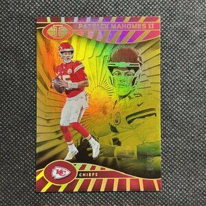 2024 Panini Illusions Patrick Mahomes #42 Gold Parallel SSP /25 KC Chiefs